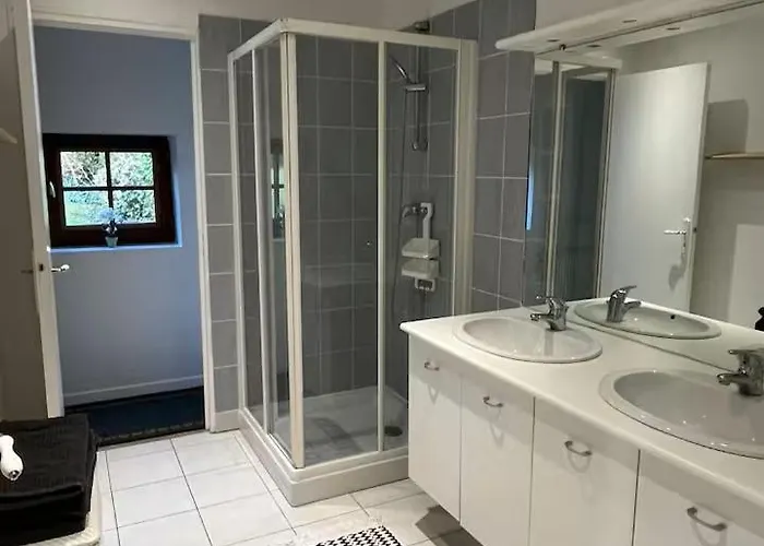 Charmante Maison Au Calme Proche De La Hébergement de vacances